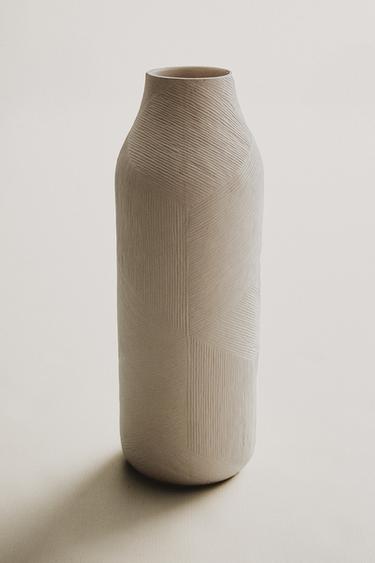 TEXTURED CERAMIC VASE - Bone by Zara