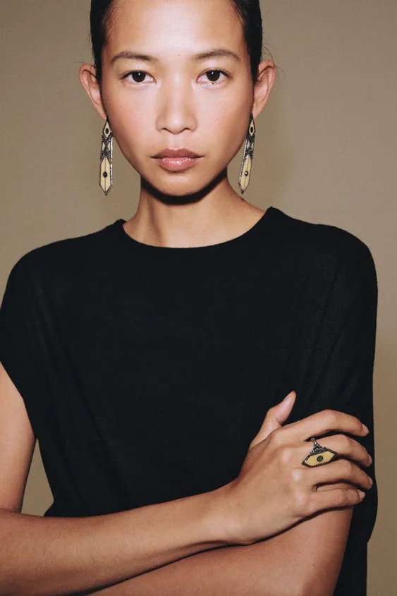 Zara {名称} - {颜色} - 0 图片