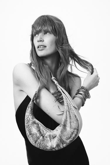 Zara {名称} - {颜色}