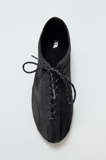 LACE-UP SPORTY BALLET FLATS - Black by Zara