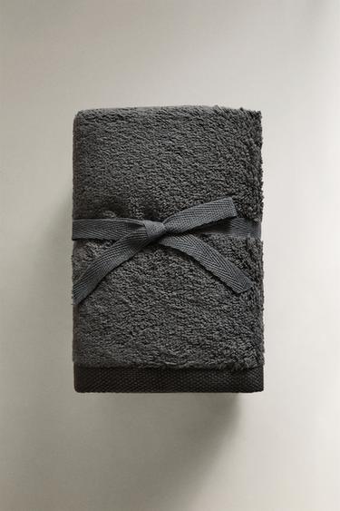 PACK OF HIGH-QUALITY COTTON HAND TOWELS (PACK OF 3) - Dark grey by Zara