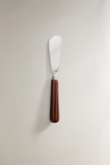 WOODEN BUTTER KNIFE - Brown by Zara - Image 0