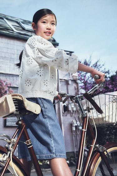 Zara {名称} - {颜色}