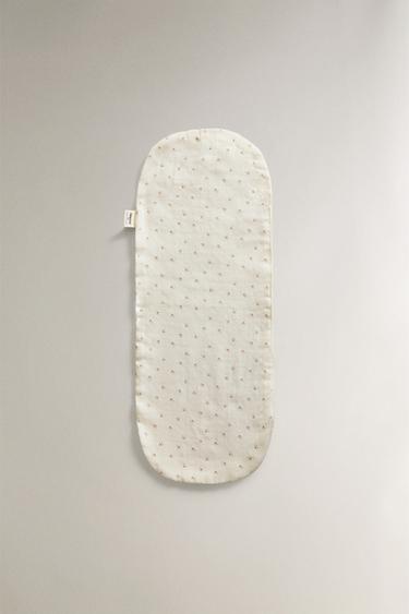 CHILDREN'S FLORAL SHOULDER BIB - Ecru by Zara