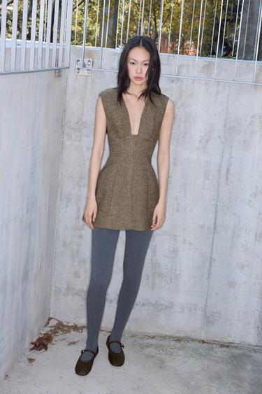 Zara {名称} - {颜色}