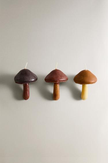 PACK OF PUMPKIN SPICE SCENTED MUSHROOM CANDLES (PACK OF 3) - Pumpkin by Zara