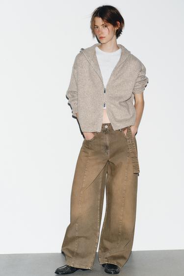 TRF OVERSIZED BARREL LOW-RISE JEANS - Brown by Zara