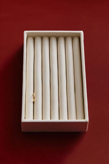 RING STORAGE BOX - Ecru by Zara