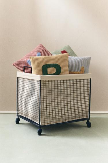 CHILDREN’S METAL BASKET WITH WHEELS - Navy blue by Zara