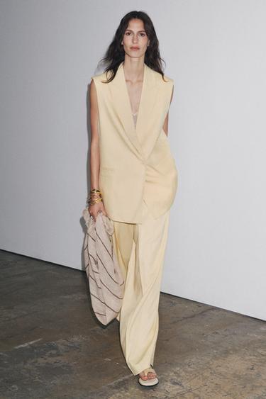 ZW COLLECTION OVERSIZE DOUBLE-BREASTED WAISTCOAT - Pastel yellow by Zara