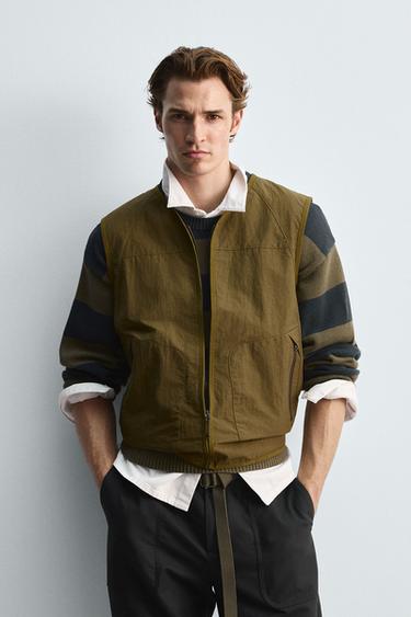 LIMITED EDITION TECHNICAL GILET - Khaki by Zara