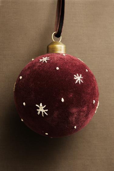 VELVET BAUBLE CHRISTMAS TREE DECORATION WITH STARS - Burgundy by Zara