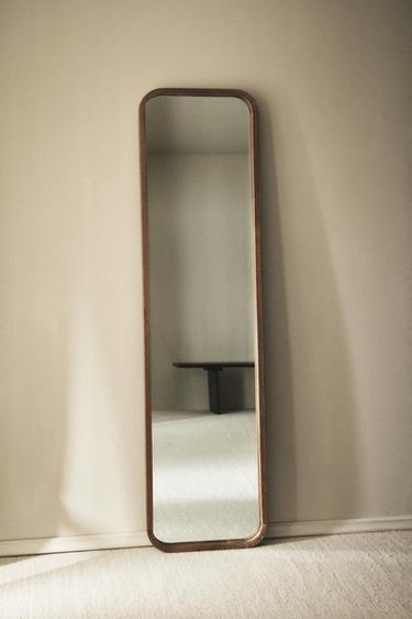 ROUND FULL LENGTH MIRROR WITH FRAME - Brown by Zara