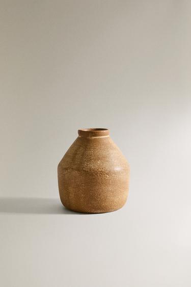SMALL METALLIC VASE - Sand by Zara