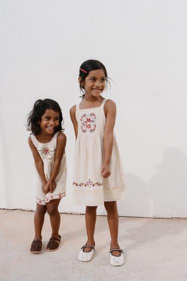 Zara {名称} - {颜色}