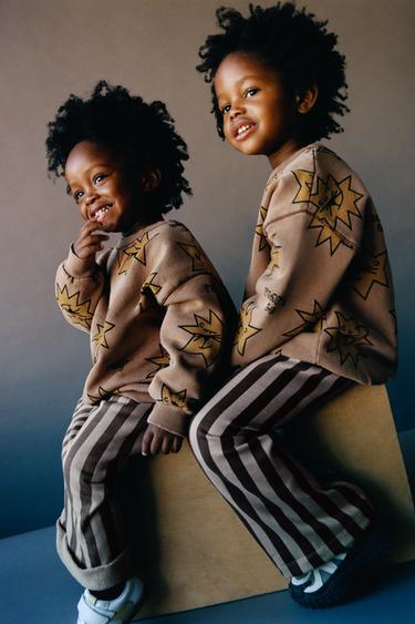 Zara {名称} - {颜色}