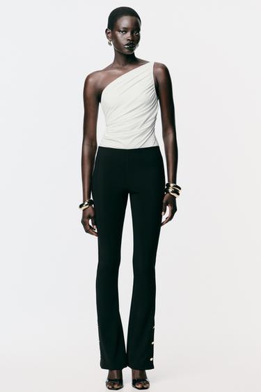 Zara {名称} - {颜色}