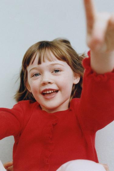 Zara {名称} - {颜色}