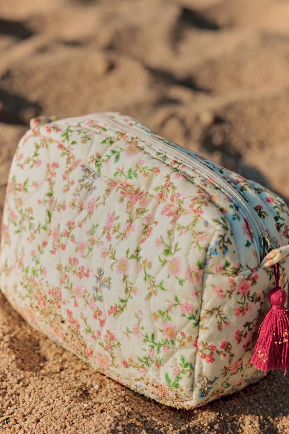 QUILTED FLORAL PRINT TOILETRY BAG - only one by Zara - Image 0