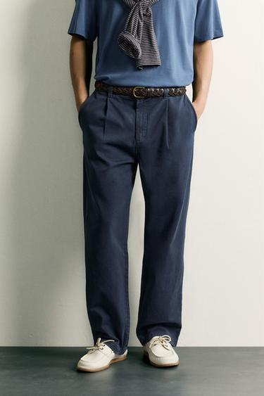 STRAIGHT-LEG PLEATED CHINO TROUSERS - Navy blue by Zara