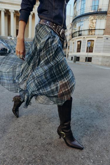 Zara {名称} - {颜色}