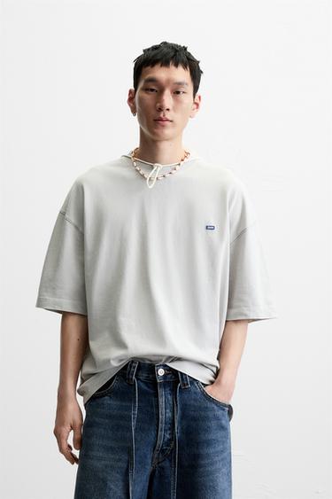 STRUCTURE PATCH T-SHIRT - Light blue by Zara