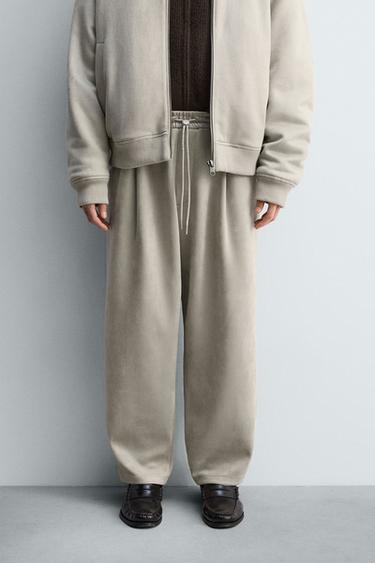 FAUX SUEDE PLEATED TROUSERS - Light grey by Zara