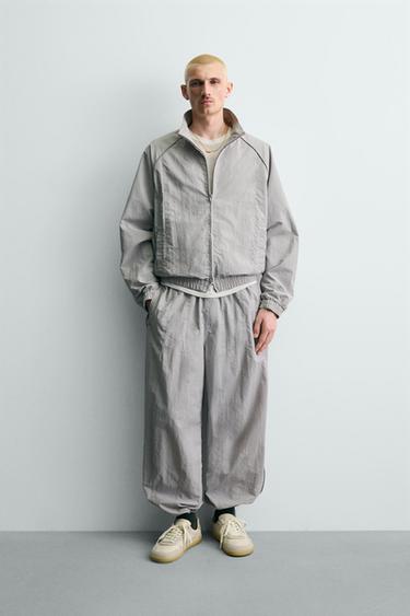 Zara {名称} - {颜色}