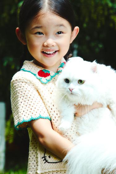 HELLO KITTY © SANRIO KNIT SHIRT - Ecru / Green by Zara