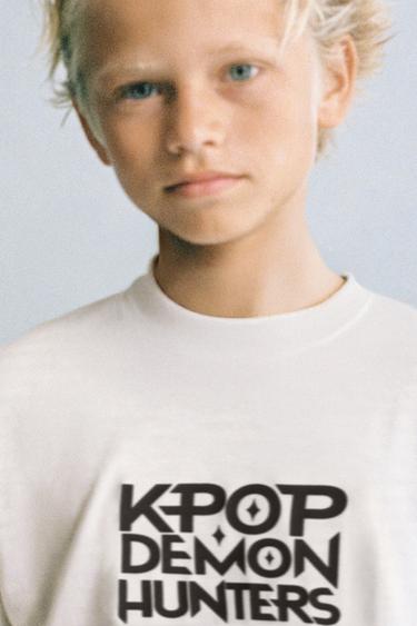 KPOP DEMON HUNTERS™ NETFLIX © PRINT T-SHIRT - Ecru by Zara