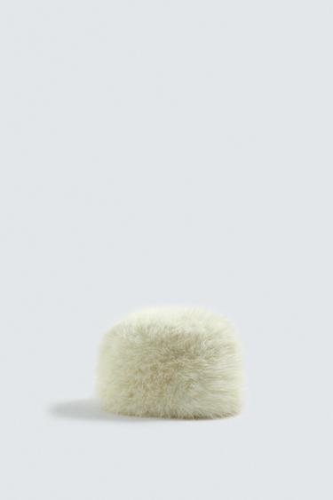 FAUX FUR HAT HARRY LAMBERT FOR ZARA X DISNEY - Ecru by Zara