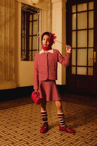 Zara {名称} - {颜色}