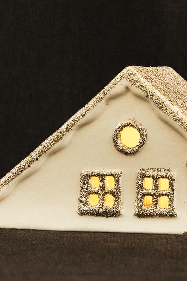 GLITTERY CHRISTMAS CABIN DECORATION WITH LIGHT - White by Zara