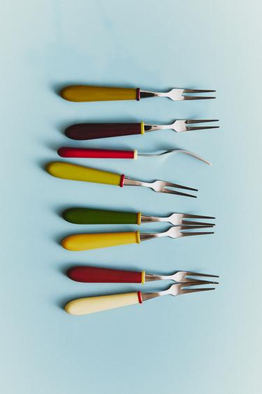 PACK OF MINI COLOURED RESIN FORKS (PACK OF 8) - Multicoloured by Zara