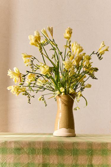 CYLINDRICAL TERRACOTTA VASE - Brown / Taupe by Zara