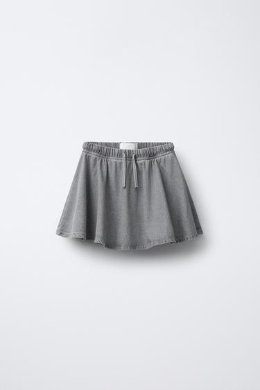 Zara {名称} - {颜色}