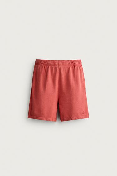 Zara {名称} - {颜色}