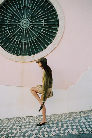 BRUSHED EFFECT KNIT JUMPER - Khaki by Zara