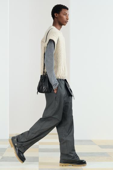 Zara {名称} - {颜色}