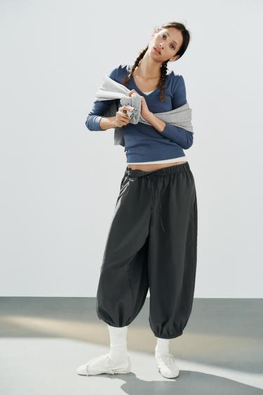 Zara {名称} - {颜色} - 0 图片
