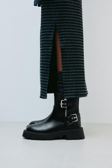 ANKLE BOOTS WITH BUCKLES - Black by Zara