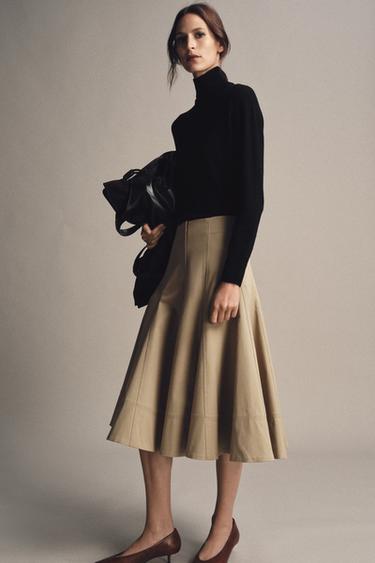 100% EXTRA SOFT WOOL SWEATER - Black by Zara