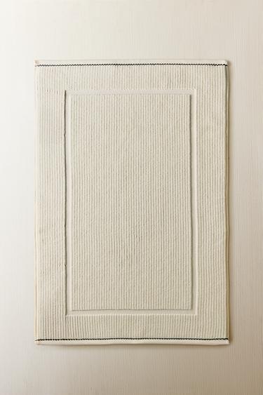 RIBBED TEXTURE BATH MAT - Sand by Zara