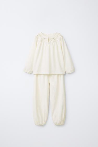2-6 YEARS/ EMBROIDERED FLOWER PYJAMAS - Ecru by Zara
