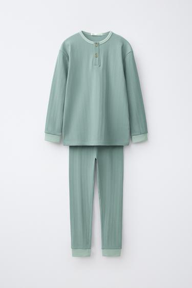 AGE 6-14 / TEXTURED PLAIN PYJAMAS - Green by Zara