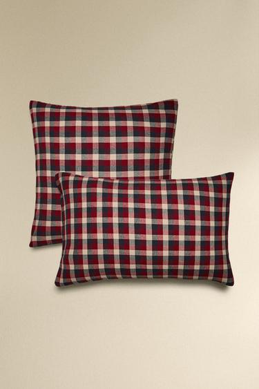 CHRISTMAS TARTAN COTTON FLANNEL PILLOWCASE - Ecru by Zara