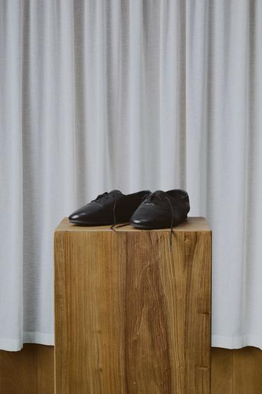 Zara {名称} - {颜色}