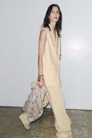 ZW COLLECTION WIDE-LEG DARTED TROUSERS - Pastel yellow by Zara
