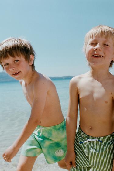 Zara {名称} - {颜色}