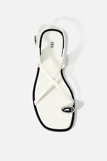 FLAT STRAPPY SANDALS WITH METAL ADORNMENT - White by Zara
